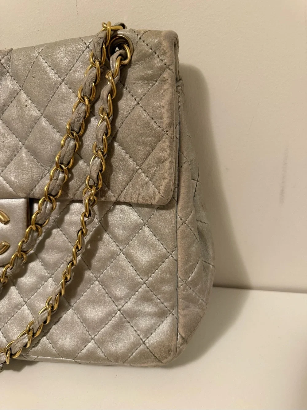 CHANEL Vintage Metallic Lambskin Quilted Jumbo Single Flap Bag